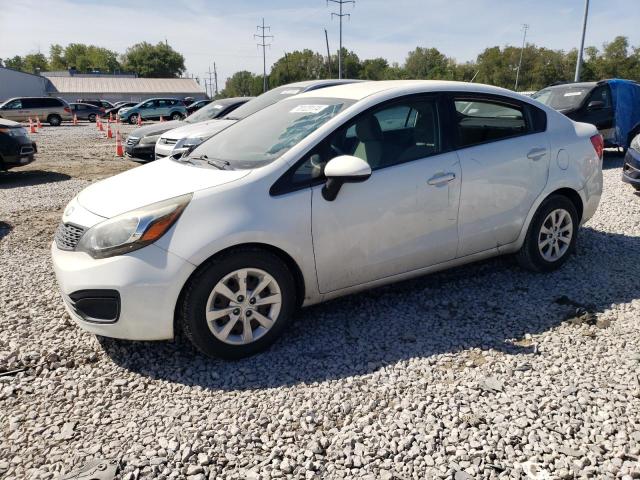KIA RIO LX 2014 مع رقم تعريف المركبة KNADM4A33E6376599 - صورة من المزاد