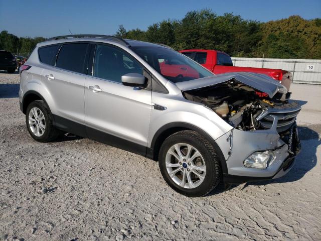 Photo 4 from auction – 2017 FORD ESCAPE SE with VIN 1FMCU0G90HUB59123