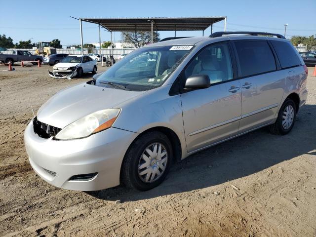 Photo 1 from auction – 2010 TOYOTA SIENNA CE with VIN 5TDKK4CC0AS335855