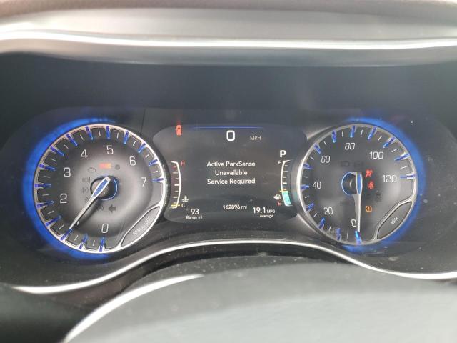 Photo 9 from auction – 2017 CHRYSLER PACIFICA L with VIN 2C4RC1GG8HR627702