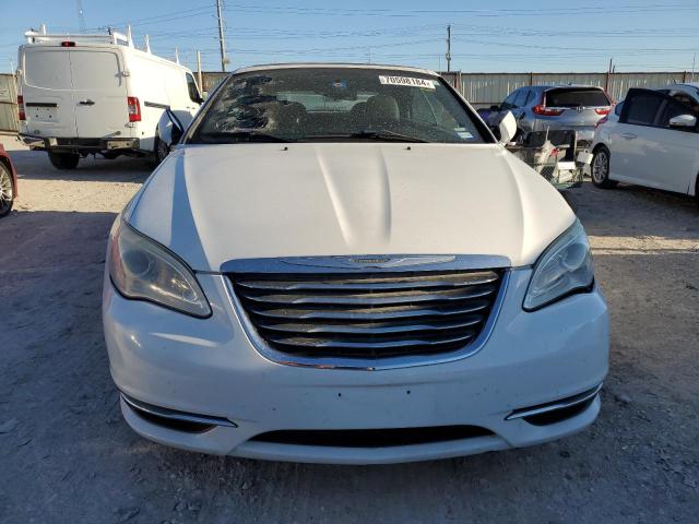 Photo 5 from auction – 2013 CHRYSLER 200 TOURIN with VIN 1C3BCBEG4DN718536