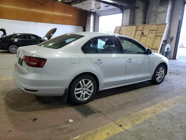 Photo 3 from auction – 2018 VOLKSWAGEN JETTA S with VIN 3VW2B7AJ1JM241306