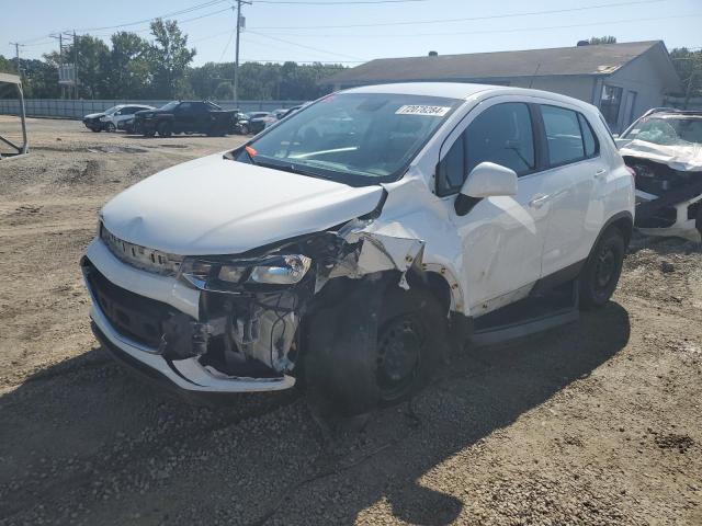 CHEVROLET TRAX LS 2018 with VIN KL7CJKSB5JB602531 - Photo from auction