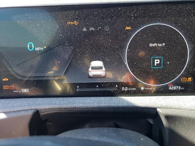 Photo 9 from auction – 2023 KIA EV6 LIGHT with VIN KNDC34LA1P5609899