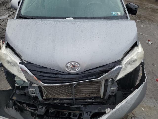 Photo 12 from auction – 2011 TOYOTA SIENNA LE with VIN 5TDKK3DC4BS097261