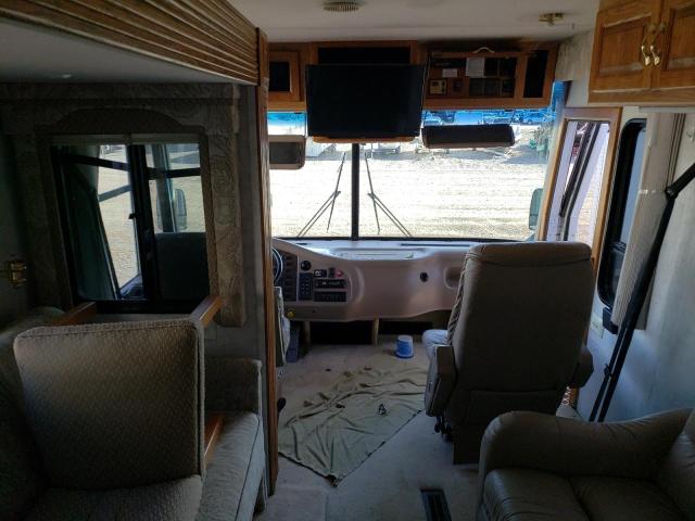 Photo 5 from auction – 1998 DUTC MOTORHOME with VIN 4VZCK0990VC025025