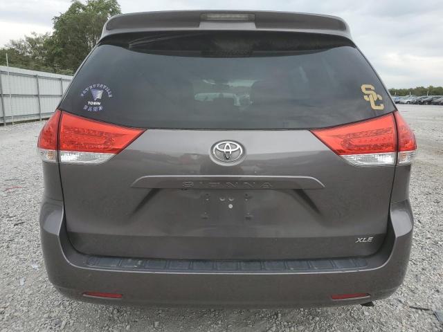 Photo 6 from auction – 2011 TOYOTA SIENNA XLE with VIN 5TDYK3DC6BS013600