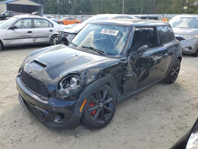 MINI COOPER S 2011 with VIN WMWSV3C53BTY21062 - Photo from auction