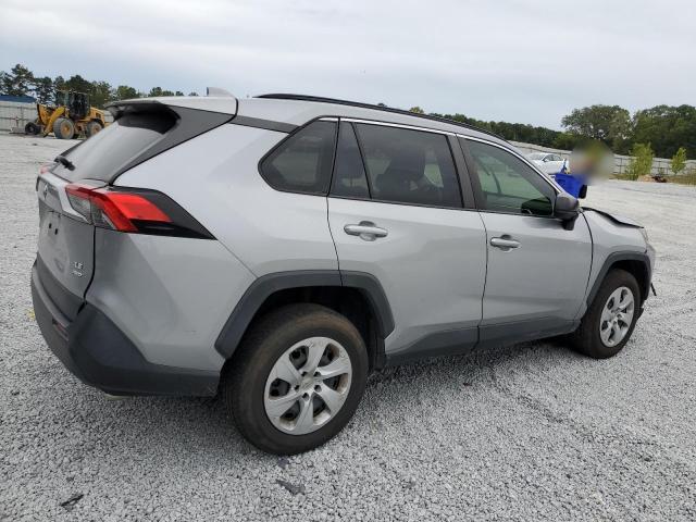 Photo 3 from auction – 2019 TOYOTA RAV4 LE with VIN JTMF1RFV1KD015097