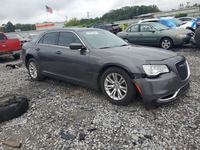 Photo 4 from auction – 2017 CHRYSLER 300 LIMITE with VIN 2C3CCAAG0HH521687