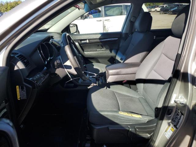 Photo 7 from auction – 2013 KIA SORENTO LX with VIN 5XYKT3A13DG375650