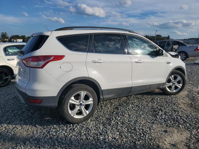 Photo 3 from auction – 2016 FORD ESCAPE SE with VIN 1FMCU0GX2GUA45699