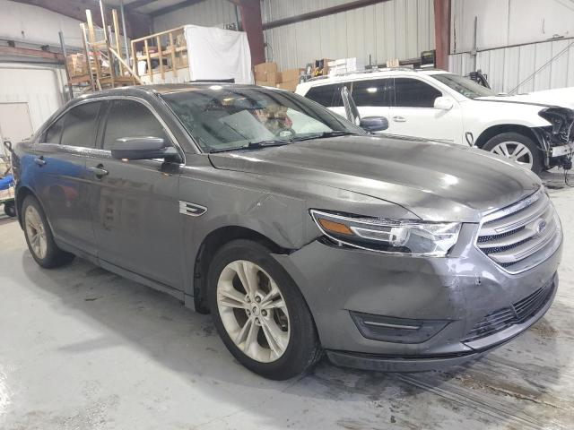 Photo 4 from auction – 2016 FORD TAURUS SEL with VIN 1FAHP2E8XGG158099