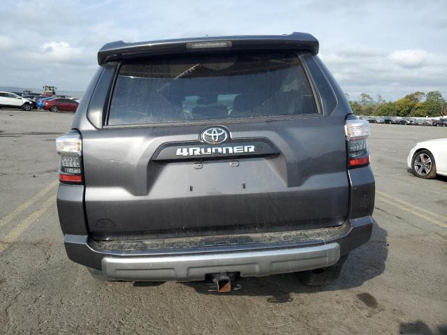 Photo 6 from auction – 2020 TOYOTA 4RUNNER SR with VIN JTEBU5JR7L5761893