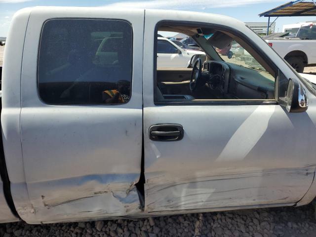 Photo 10 from auction – 2001 CHEVROLET SILVERADO with VIN 2GCEC19T211299318