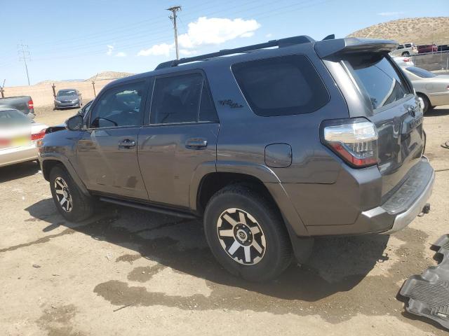 Photo 2 from auction – 2018 TOYOTA 4RUNNER SR with VIN JTEBU5JR2J5547102