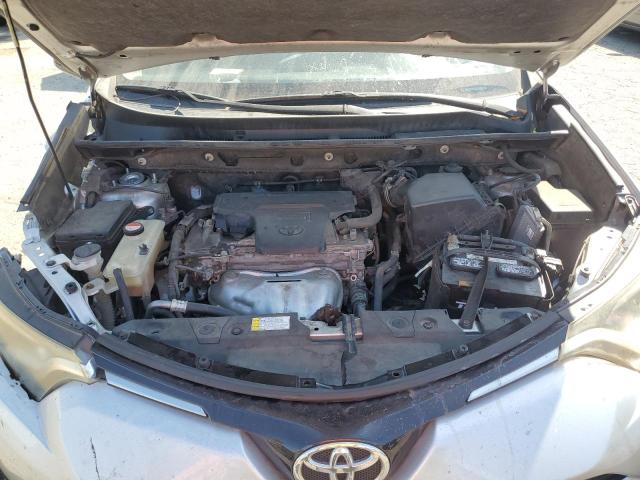 Photo 12 from auction – 2016 TOYOTA RAV4 LE with VIN JTMZFREV2GD090219