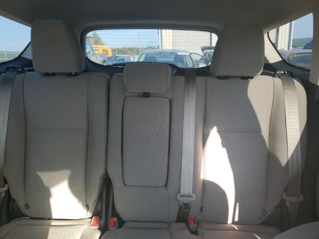 Photo 10 from auction – 2017 FORD ESCAPE SE with VIN 1FMCU9GD5HUD03595