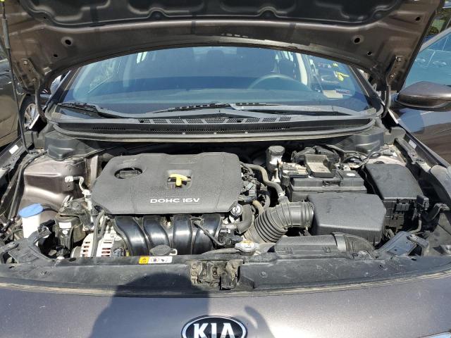 Photo 11 from auction – 2017 KIA FORTE LX with VIN 3KPFK4A76HE020294