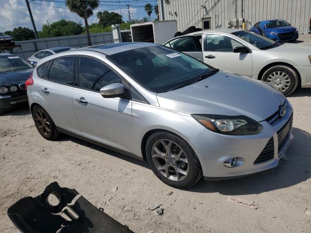 Photo 4 from auction – 2014 FORD FOCUS SE with VIN 1FADP3K21EL296736