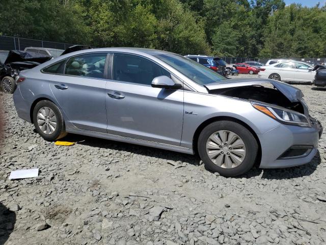 Photo 4 from auction – 2016 HYUNDAI SONATA HYB with VIN KMHE24L15GA009286