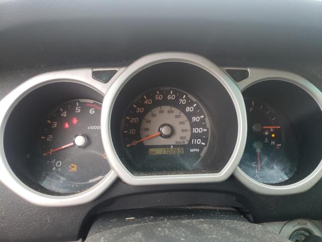 Photo 9 from auction – 2004 TOYOTA 4RUNNER SR with VIN JTEBU14R240035510