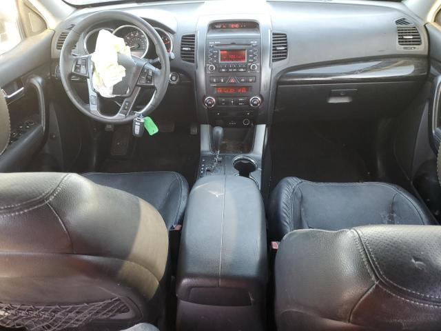 Photo 8 from auction – 2011 KIA SORENTO EX with VIN 5XYKU4A27BG002524
