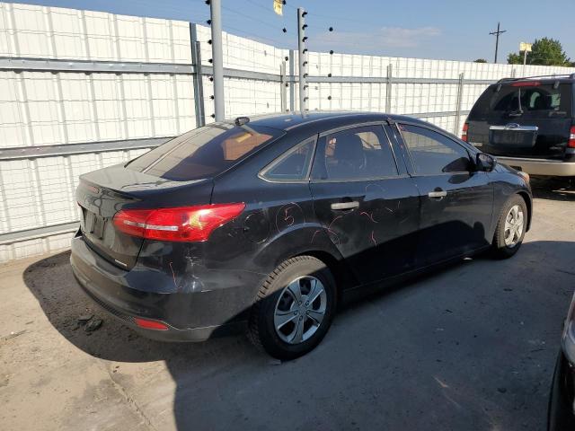 Photo 3 from auction – 2016 FORD FOCUS S with VIN 1FADP3E21GL306051