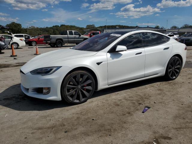 TESLA MODEL S 2016 with VIN 5YJSA1E42GF161906 - Photo from auction