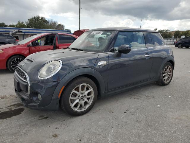 MINI COOPER S 2015 with VIN WMWXP7C57F2A58226 - Photo from auction