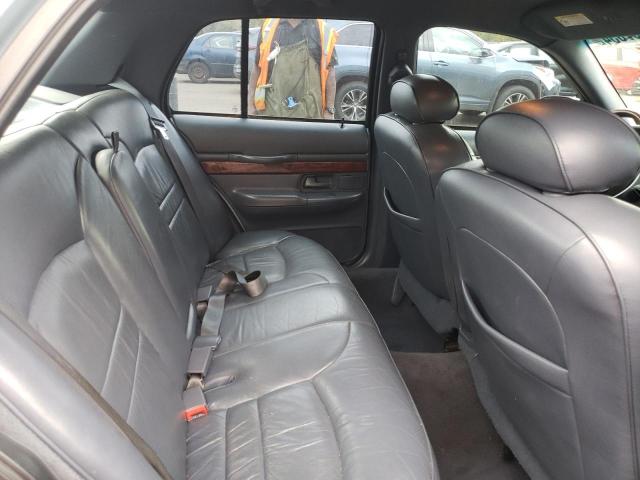 Photo 10 from auction – 2002 MERCURY GRAND MARQ with VIN 2MEFM75W62X653312