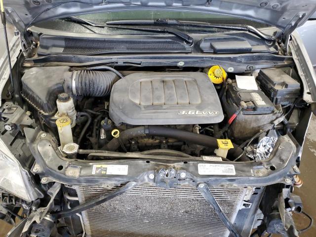 Photo 12 from auction – 2016 CHRYSLER TOWN & COU with VIN 2C4RC1BG0GR296944
