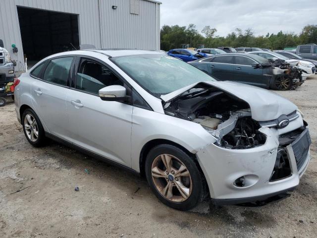 Photo 4 from auction – 2014 FORD FOCUS SE with VIN 1FADP3F22EL368246