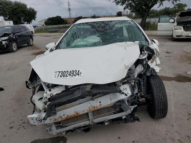 Photo 5 from auction – 2013 TOYOTA PRIUS C with VIN JTDKDTB38D1529895