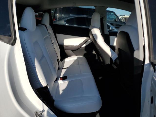 Photo 10 from auction – 2020 TESLA MODEL Y with VIN 5YJYGDEE9LF051657