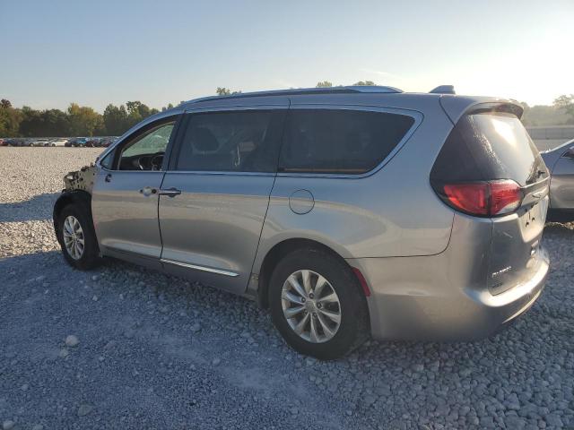 Photo 2 from auction – 2018 CHRYSLER PACIFICA T with VIN 2C4RC1BGXJR124220