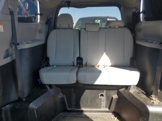 Photo 10 from auction – 2017 TOYOTA SIENNA XLE with VIN 5TDYZ3DC6HS805718