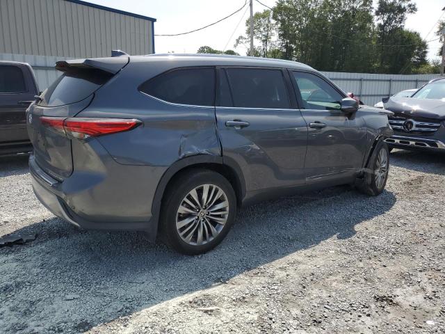 Photo 3 from auction – 2020 TOYOTA HIGHLANDER with VIN 5TDFZRBH6LS004742