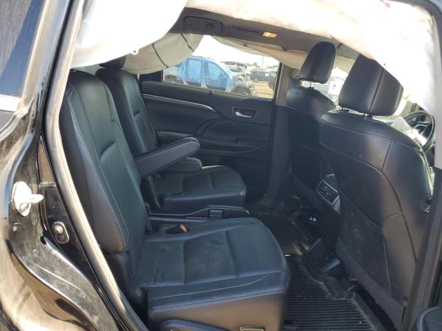 Photo 11 from auction – 2018 TOYOTA HIGHLANDER with VIN 5TDDZRFHXJS808363