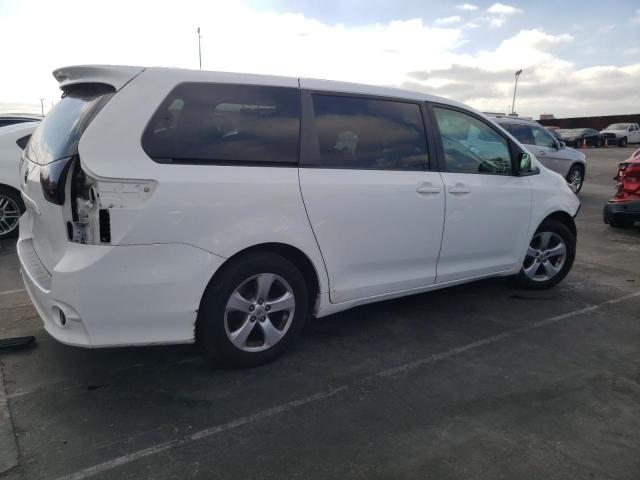 Photo 3 from auction – 2015 TOYOTA SIENNA LE with VIN 5TDKK3DC1FS591485