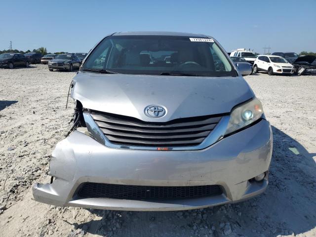 Photo 5 from auction – 2014 TOYOTA SIENNA XLE with VIN 5TDYK3DC7ES456987