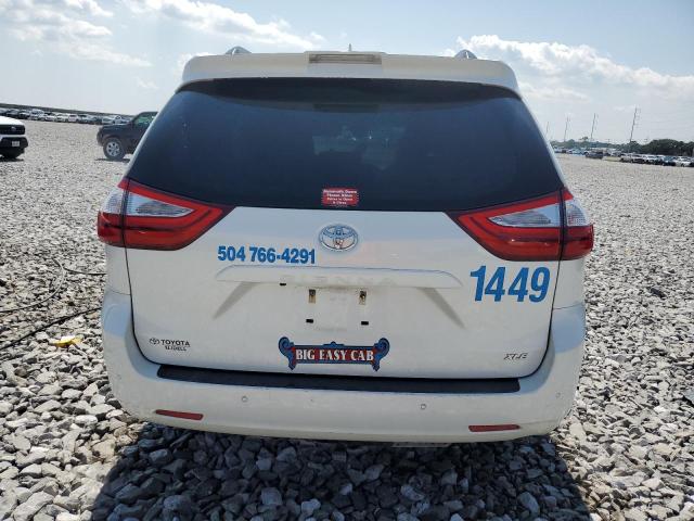 Photo 6 from auction – 2018 TOYOTA SIENNA XLE with VIN 5TDYZ3DC2JS960840