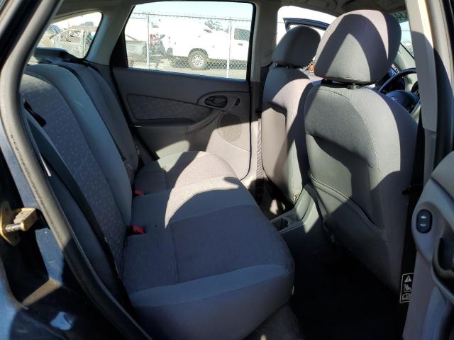 Photo 10 from auction – 2003 FORD FOCUS ZX5 with VIN 3FAFP37Z33R159262