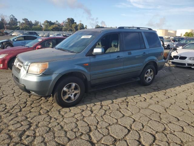 HONDA PILOT EXL 2007 with VIN 2HKYF18617H512864 - Photo from auction