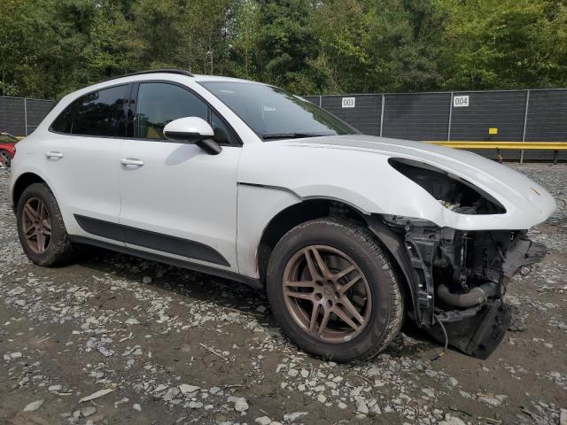 Photo 4 from auction – 2017 PORSCHE MACAN with VIN WP1AA2A59HLB04650