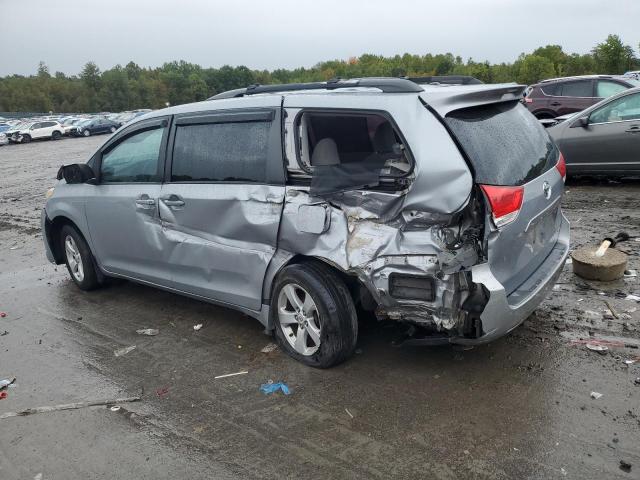 Photo 2 from auction – 2011 TOYOTA SIENNA LE with VIN 5TDKK3DC4BS097261