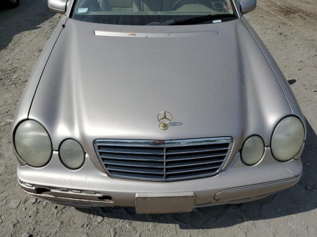 Photo 11 from auction – 2001 MERCEDES-BENZ E 320 with VIN WDBJF65J71B362578