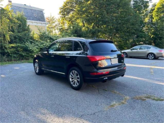 Photo 3 from auction – 2017 AUDI Q5 PREMIUM with VIN WA1C2AFP7HA060276