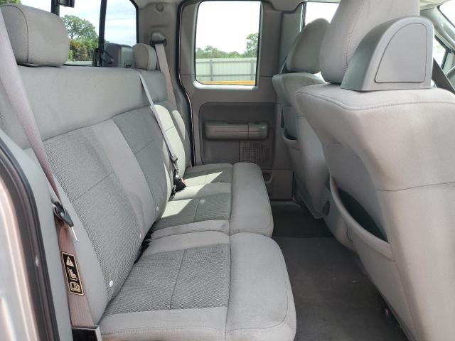 Zdjęcie 10 z aukcji – 2004 FORD F150 z VIN 1FTRX12W44NA65064