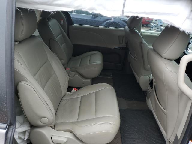 Photo 11 from auction – 2017 TOYOTA SIENNA XLE with VIN 5TDDZ3DC3HS150058
